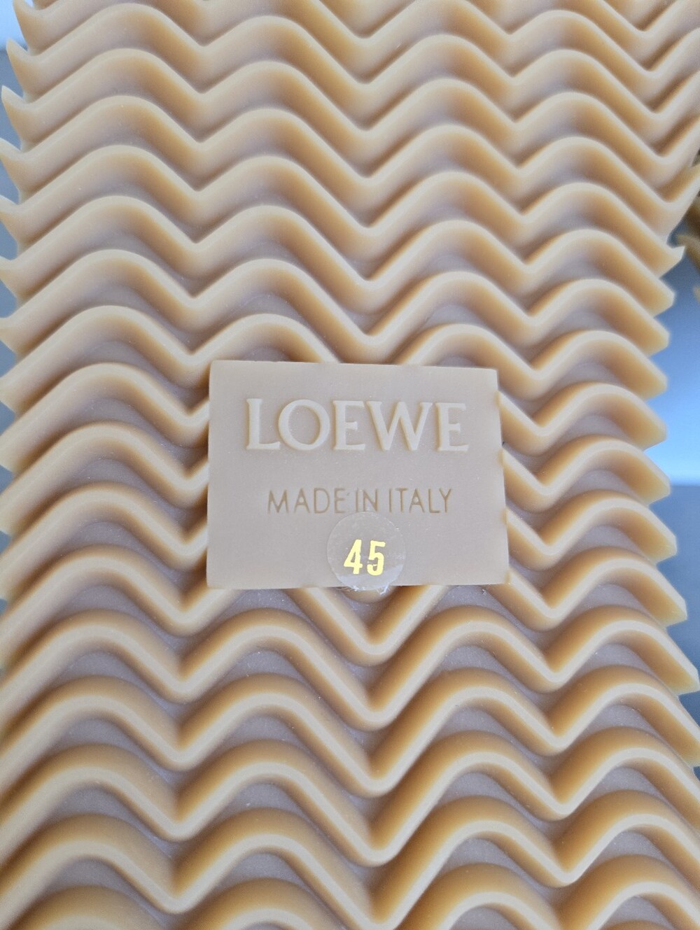 $890 LOEWE Flow Runner 2.0 Suede Nylon Sneakers Beige EU 45 US 12 BNIB - Picture 11 of 15